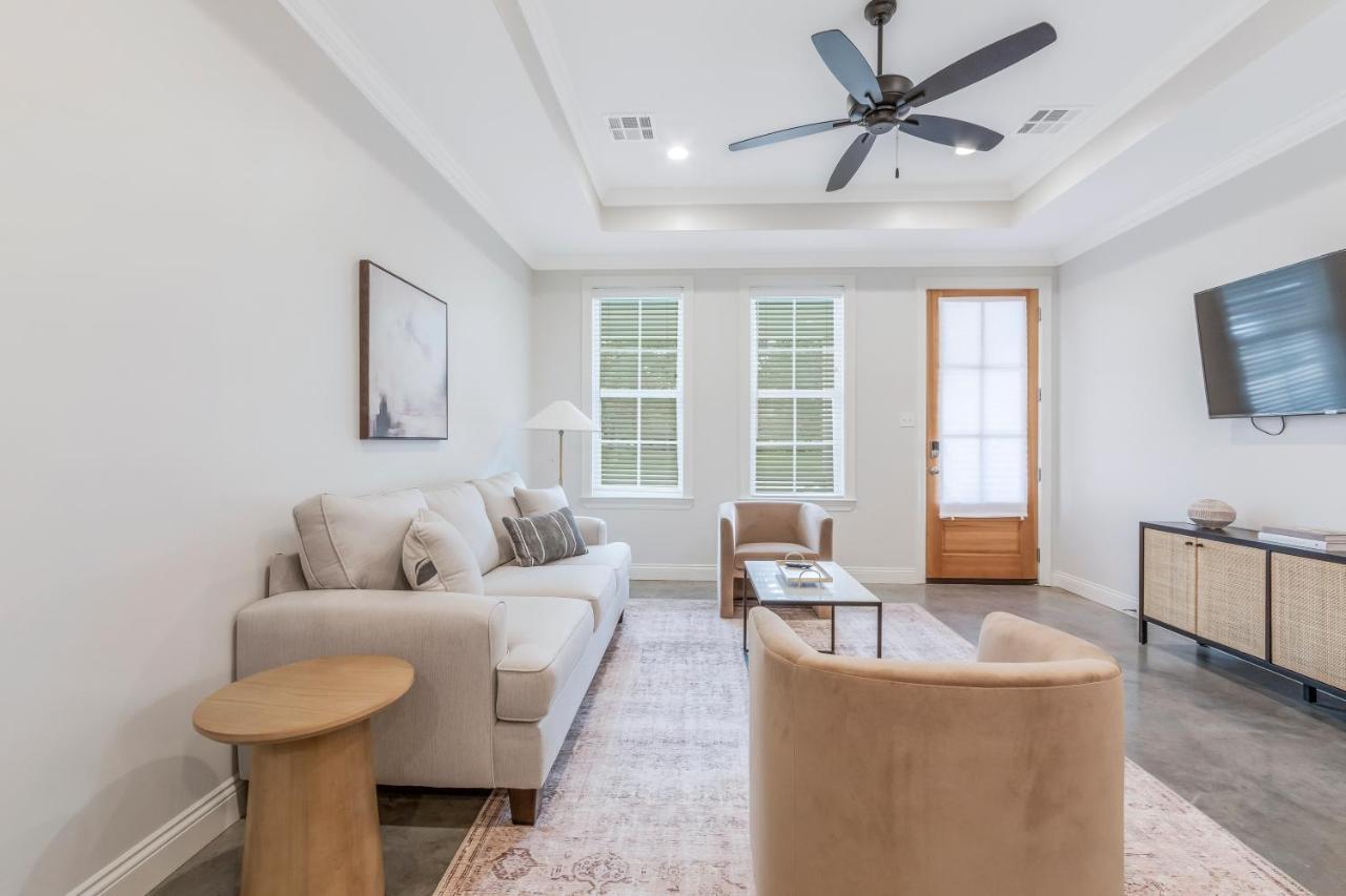 Charming Cottage Built In 2019 Lafayette Exterior foto
